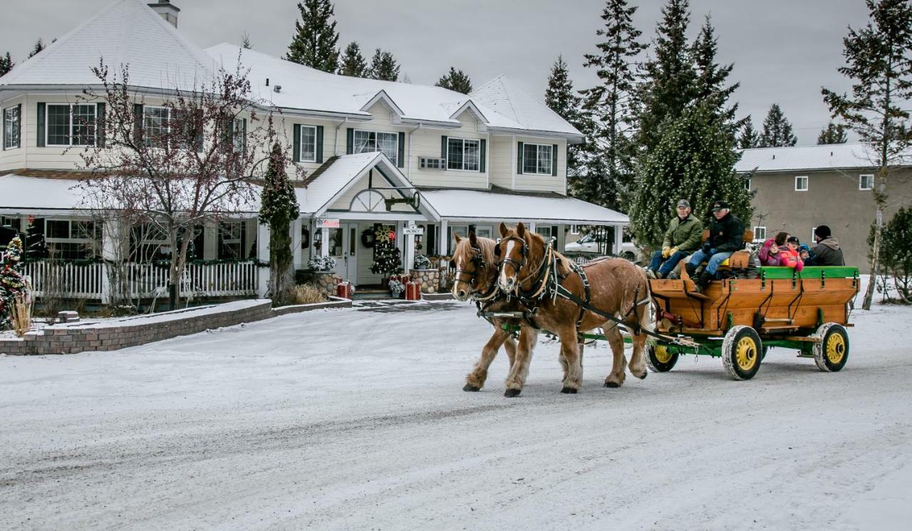 Inn On Canyon Radium Hot Springs